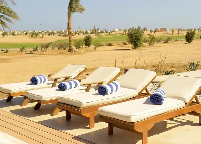 Designer Golf - Heated Pool & Serene Views Villa Hurgada