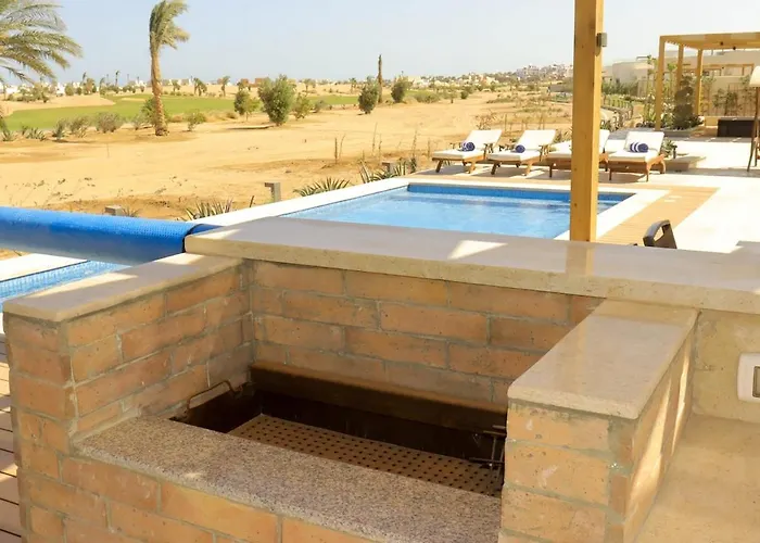 Designer Golf - Heated Pool & Serene Views Hurgada