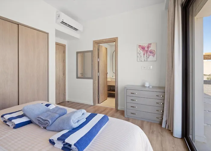 Designer Golf -pool & Serene Views Villa Hurghada